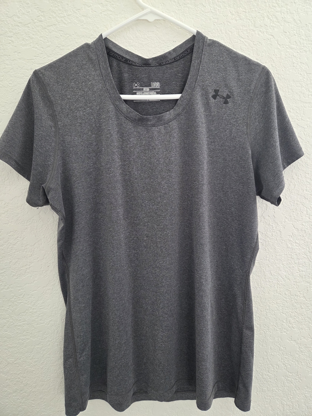 LG Women's Short Sleeve Tee in Dark Gray Heather